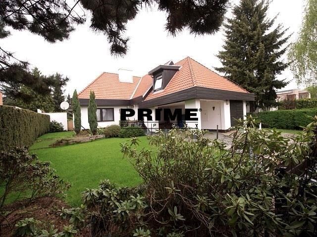 Rodinné domy, Ke hrádku, Praha, 417 m²