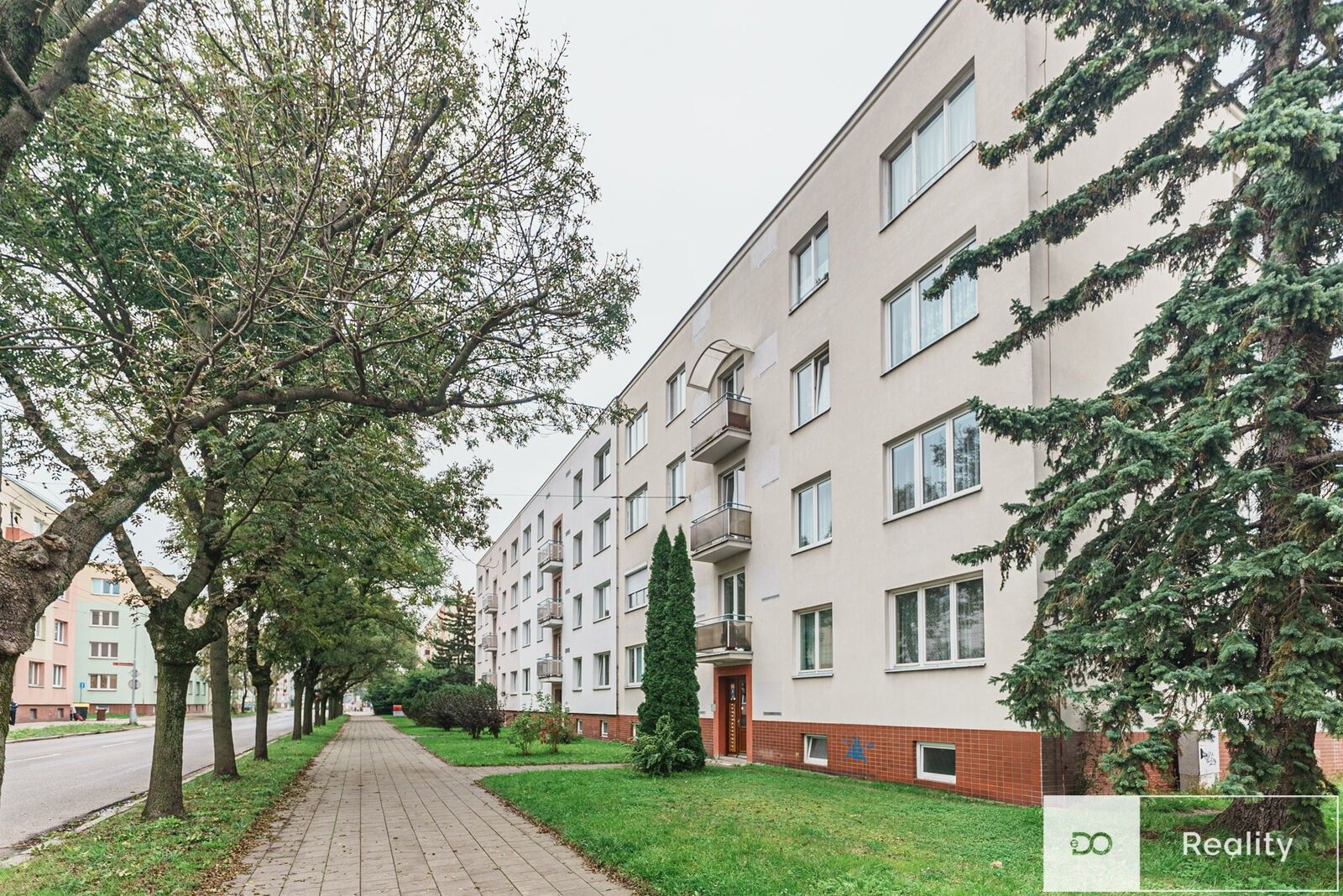 3+1, třída SNP, Hradec Králové, 74 m²