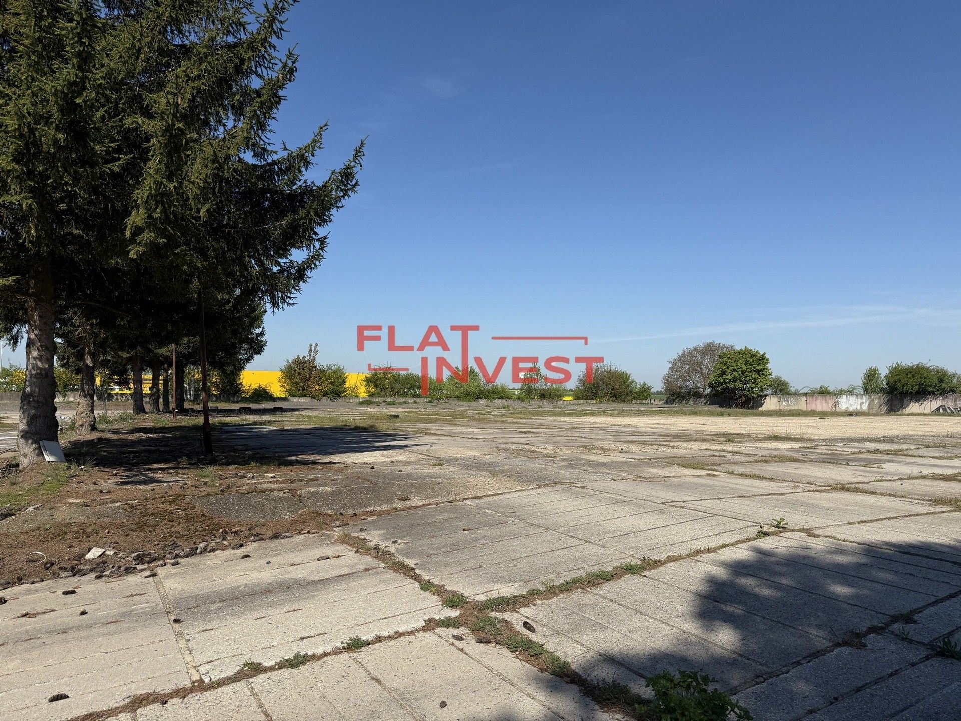 Komerční pozemky, Klecany