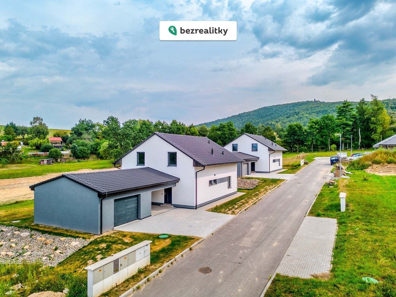 Rodinné domy, Louňovice pod Blaníkem, 248 m²