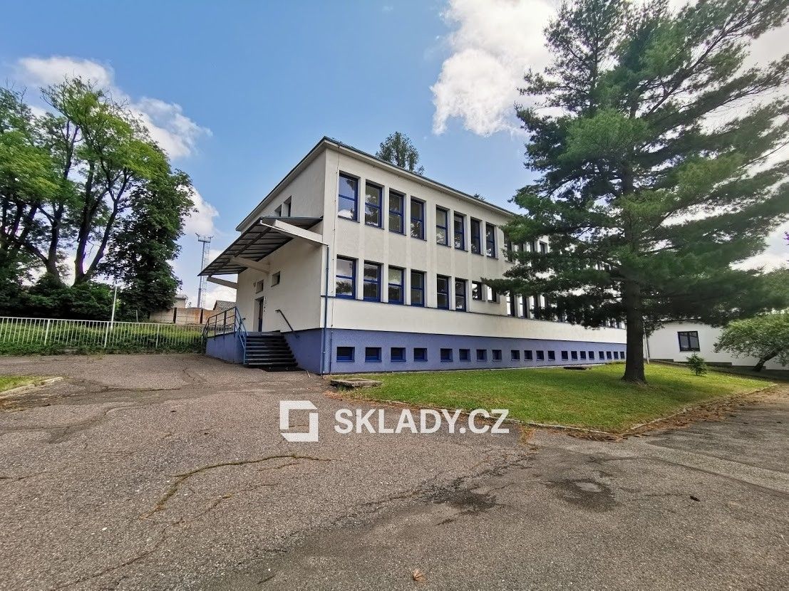 Sklady, Ždírec nad Doubravou, 330 m²