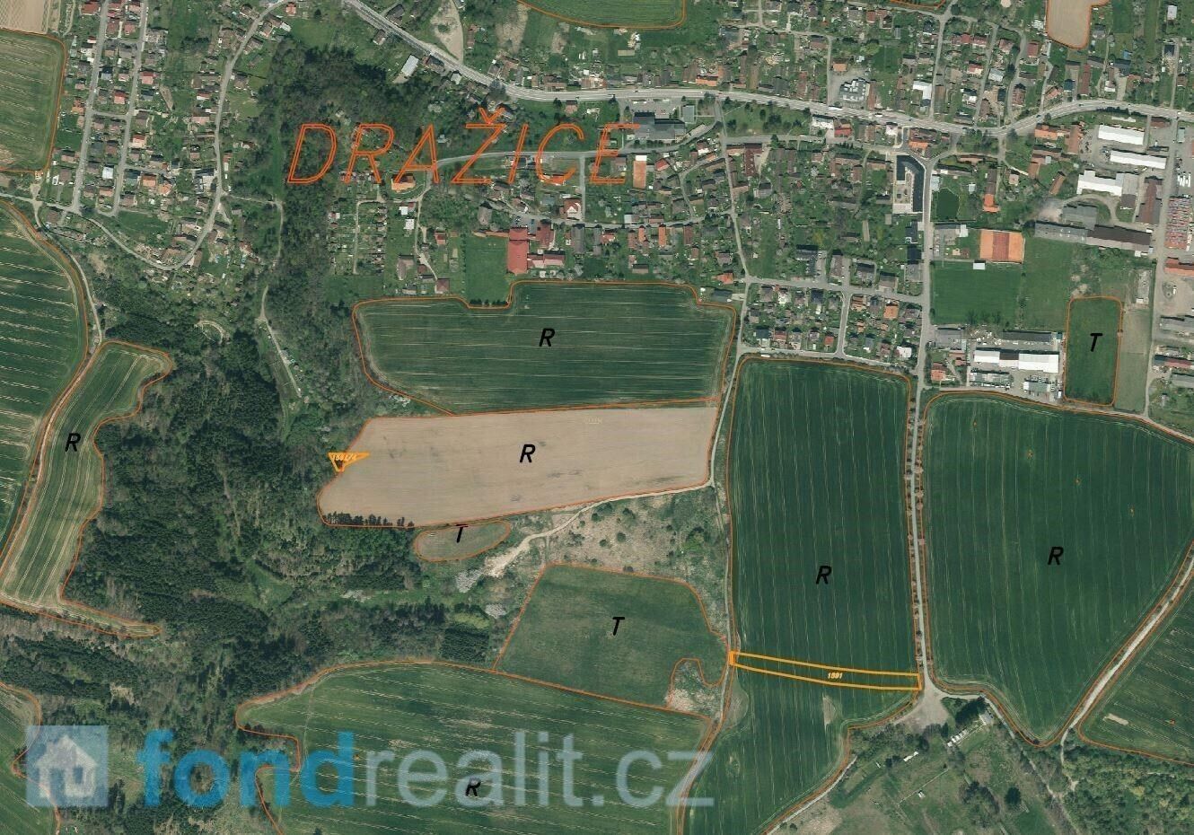 Prodej zemědělský pozemek - Dražice, 4 492 m²