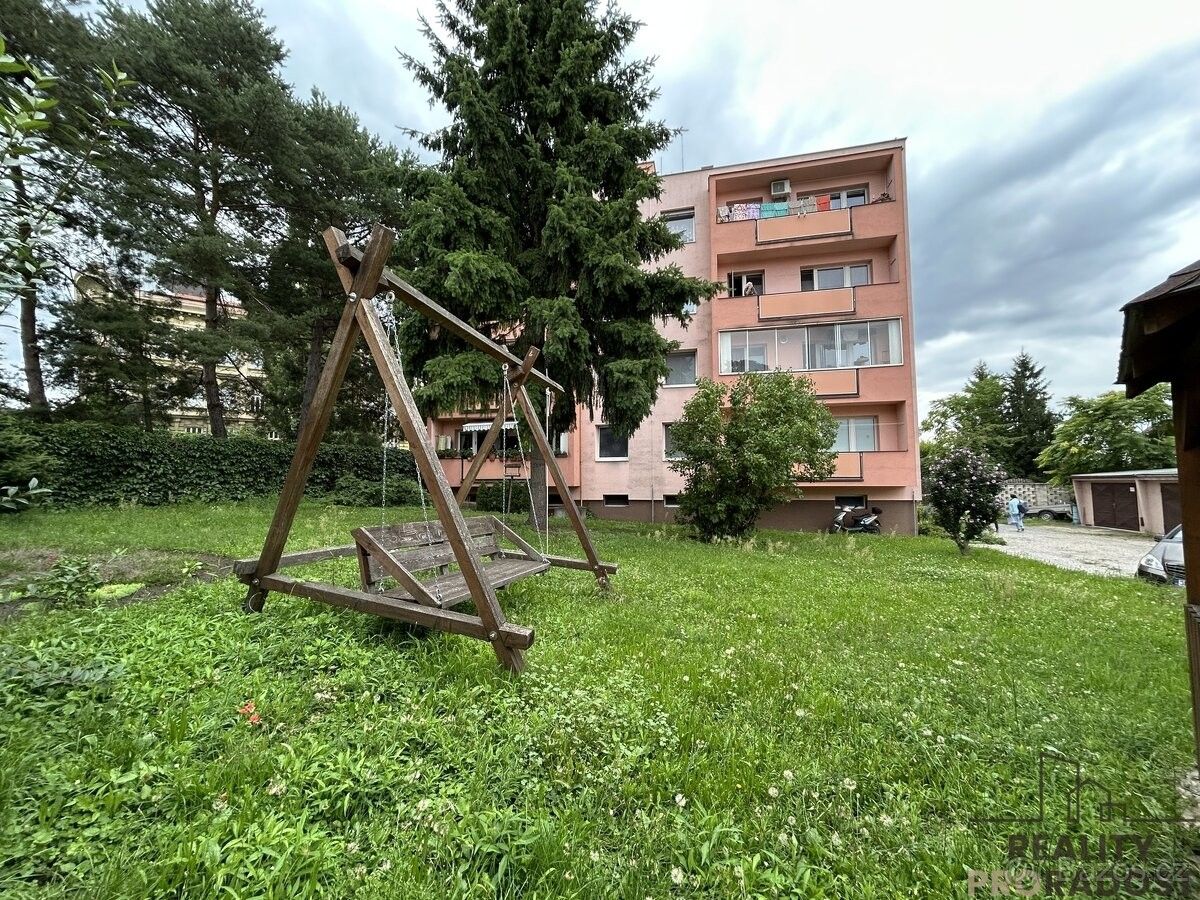 Byty, Hodonín, 695 01