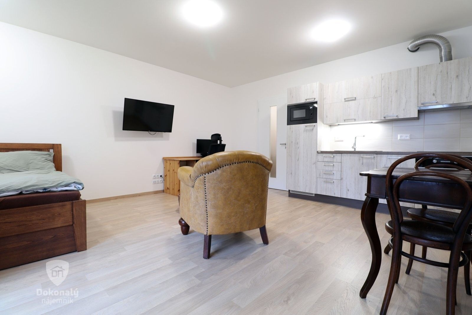 Pronájem byt 1+kk - Olgy Havlové, Praha, 35 m²