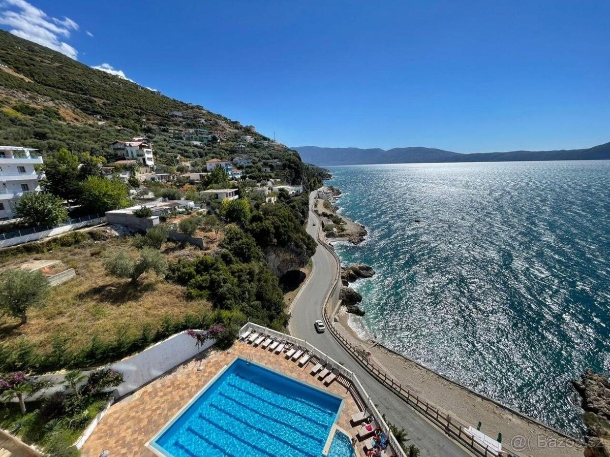 Byty, 987 66, Zahraničí