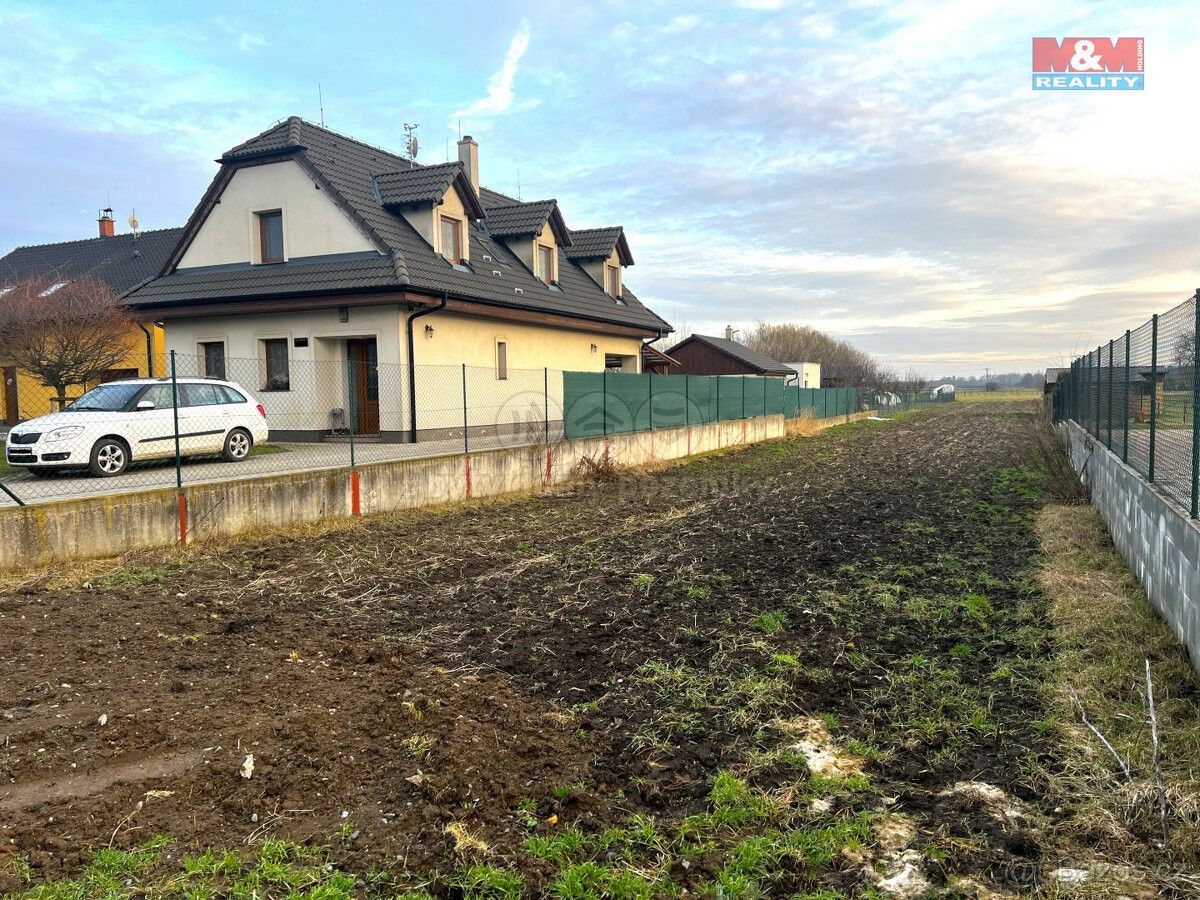 Prodej pozemek pro bydlení - Dub nad Moravou, 783 75, 1 498 m²