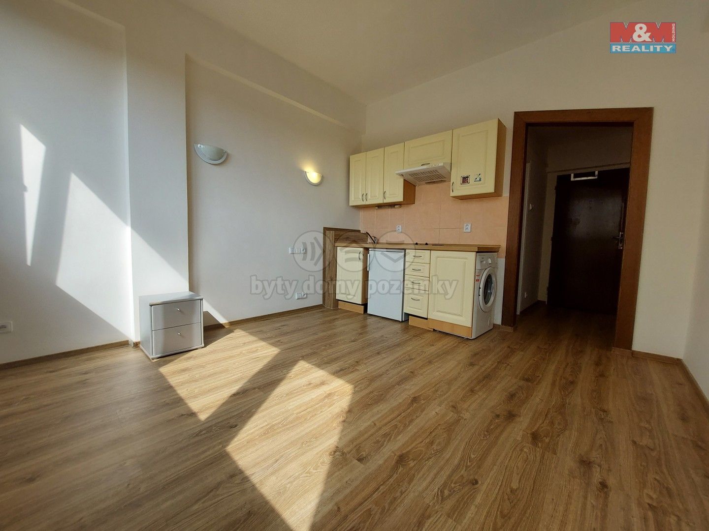 Pronájem byt 1+kk - Na okruhu, Praha, 20 m²