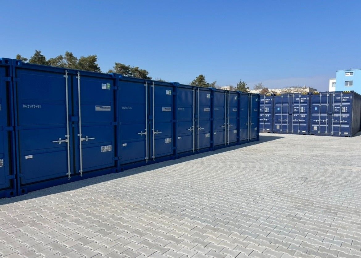 Sklady, Hradec Králové, 503 32