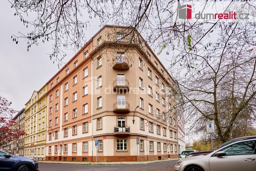 3+kk, nábřeží Jana Palacha, Karlovy Vary, 90 m²