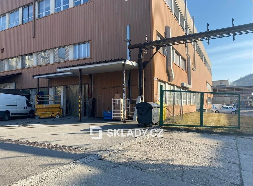 Sklady, Rožnov pod Radhoštěm, 1 m²