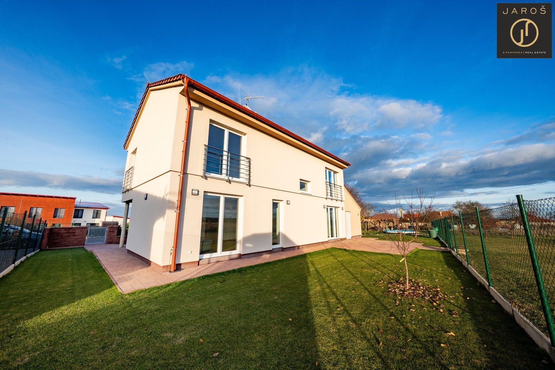 Rodinné domy, Za Školou, Smečno, 131 m²