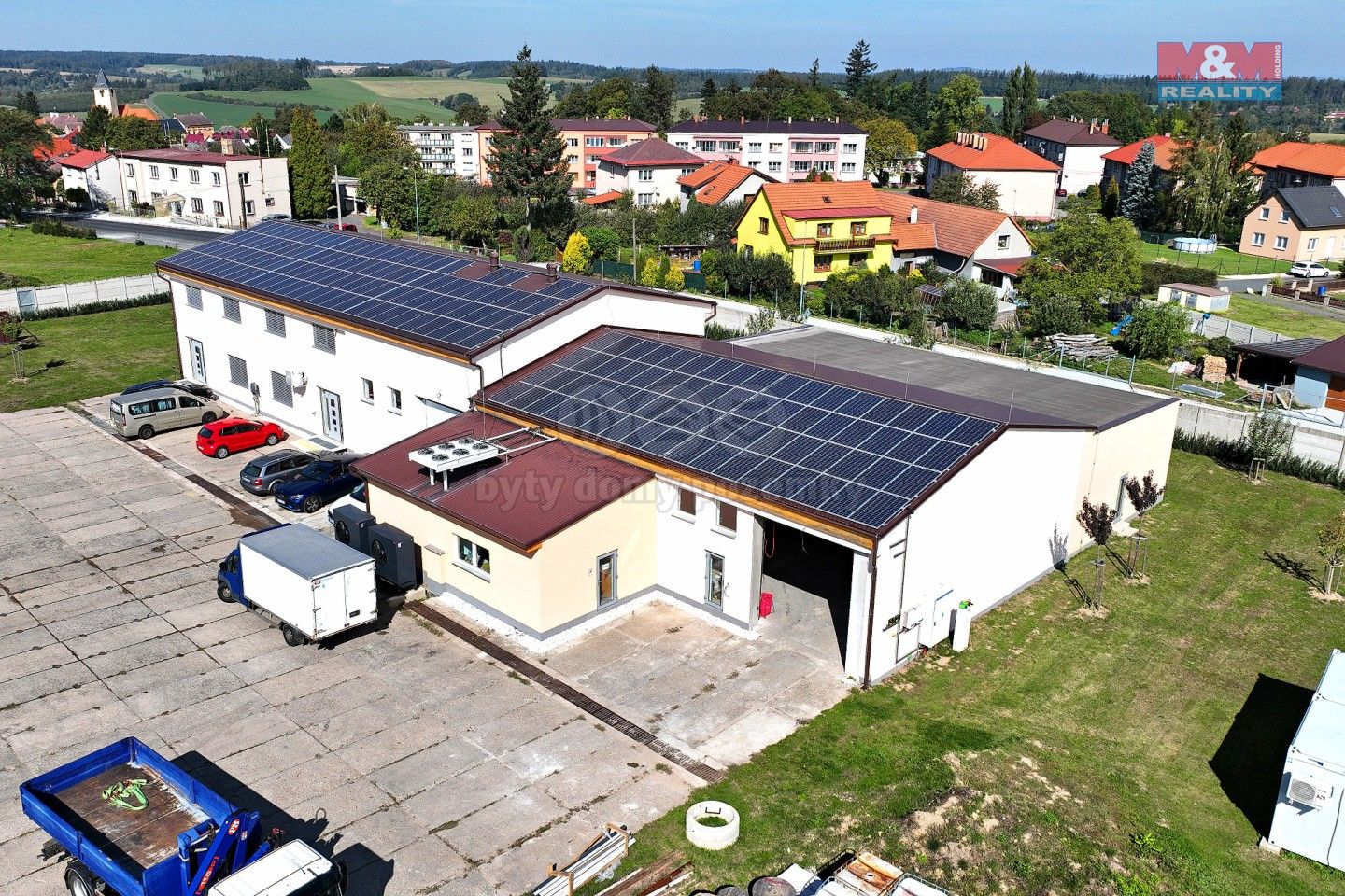 Prodej obchodní prostory - Zbraslavice, 1 500 m²