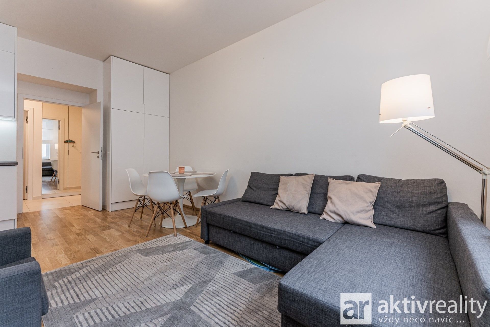 Prodej byt 3+kk - Lihovarská, Praha, 57 m²