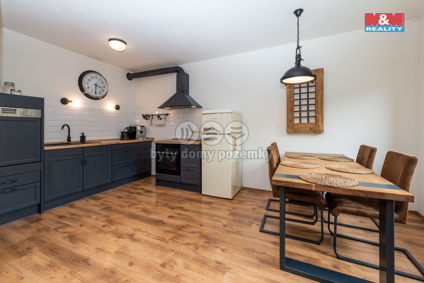 2+kk, Prkenný Důl, Žacléř, 64 m²