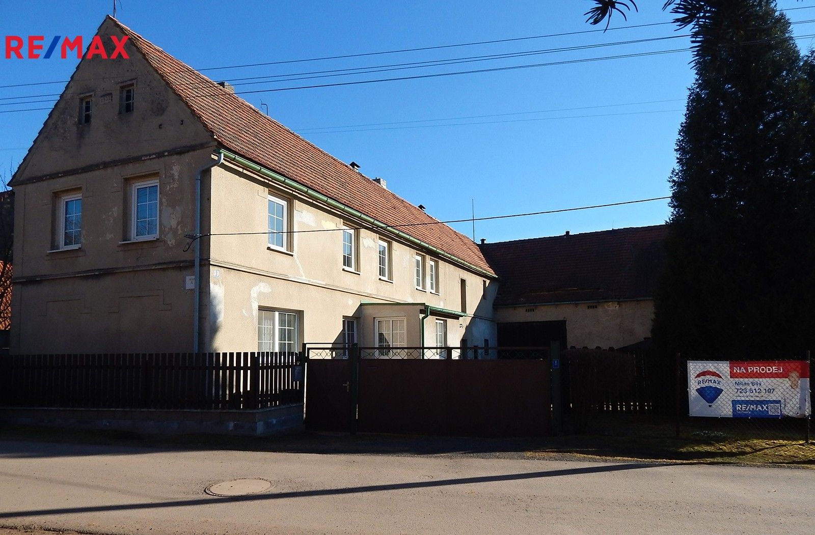 Rodinné domy, Hořesedly, 200 m²