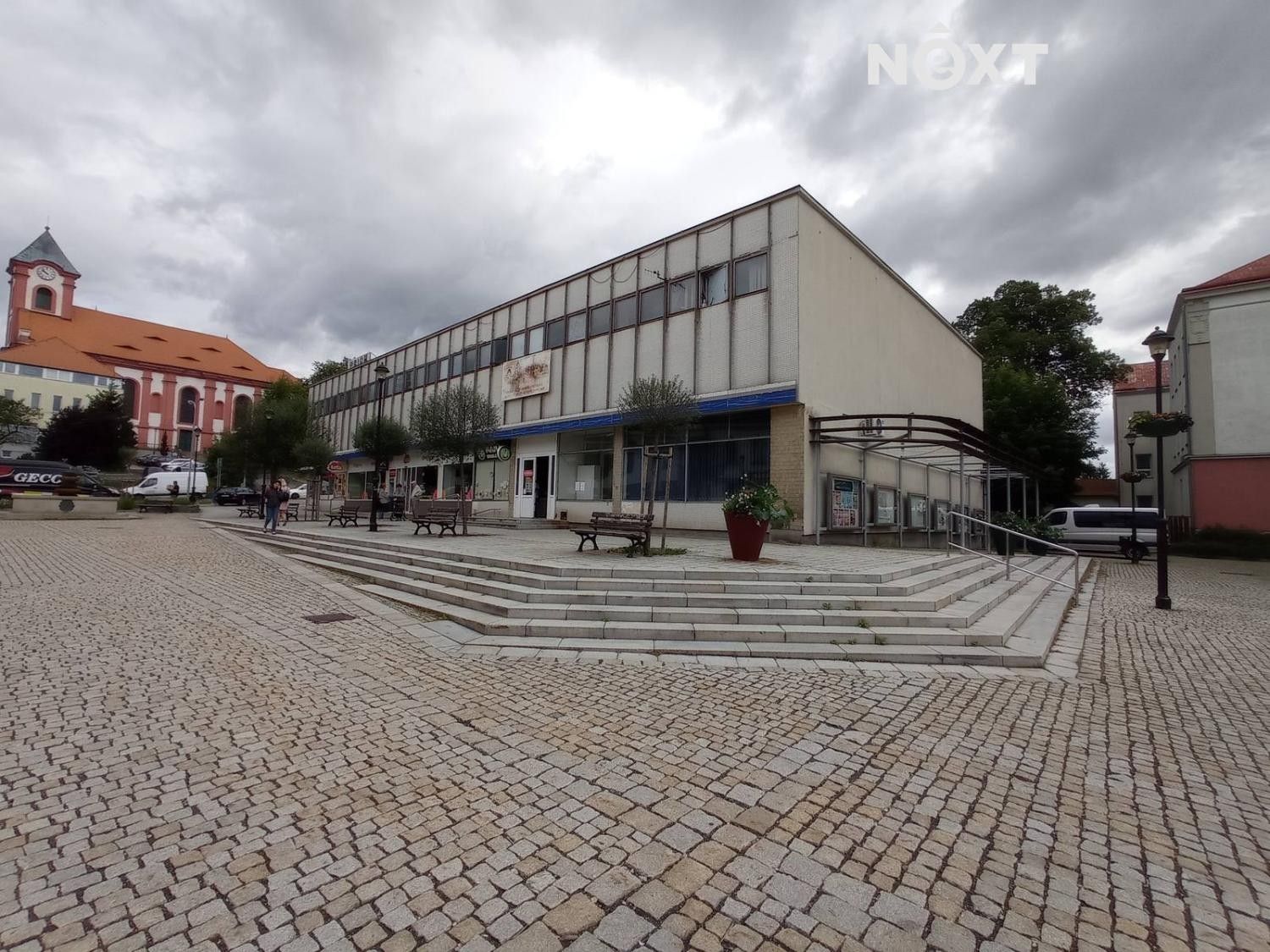 Pronájem obchodní prostory - Staroměstská, Chodov, 551 m²