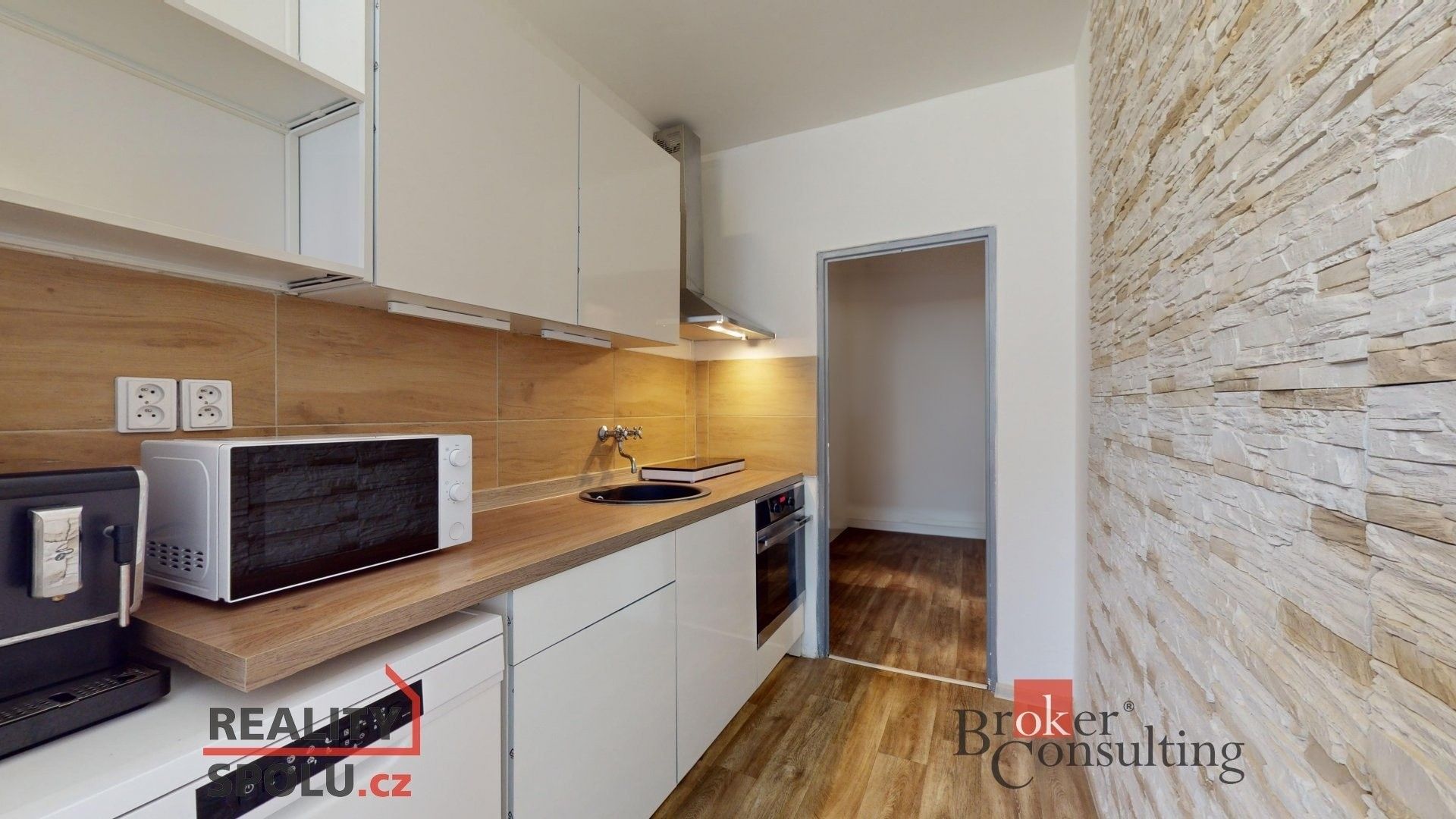 Prodej byt 3+1 - 17. listopadu, Chomutov, 63 m²