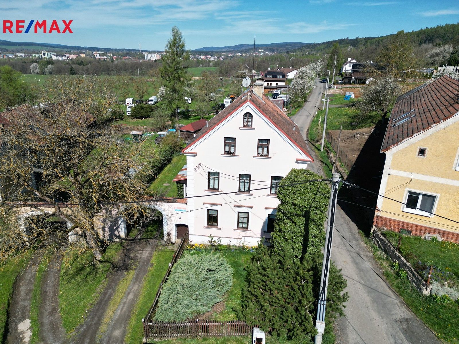 Rodinné domy, Stanoviště, Mariánské Lázně, 250 m²