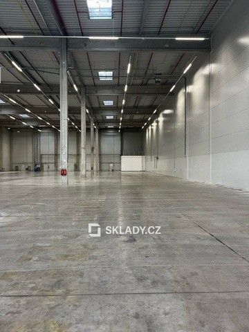 Sklady, Brno, 2 100 m²