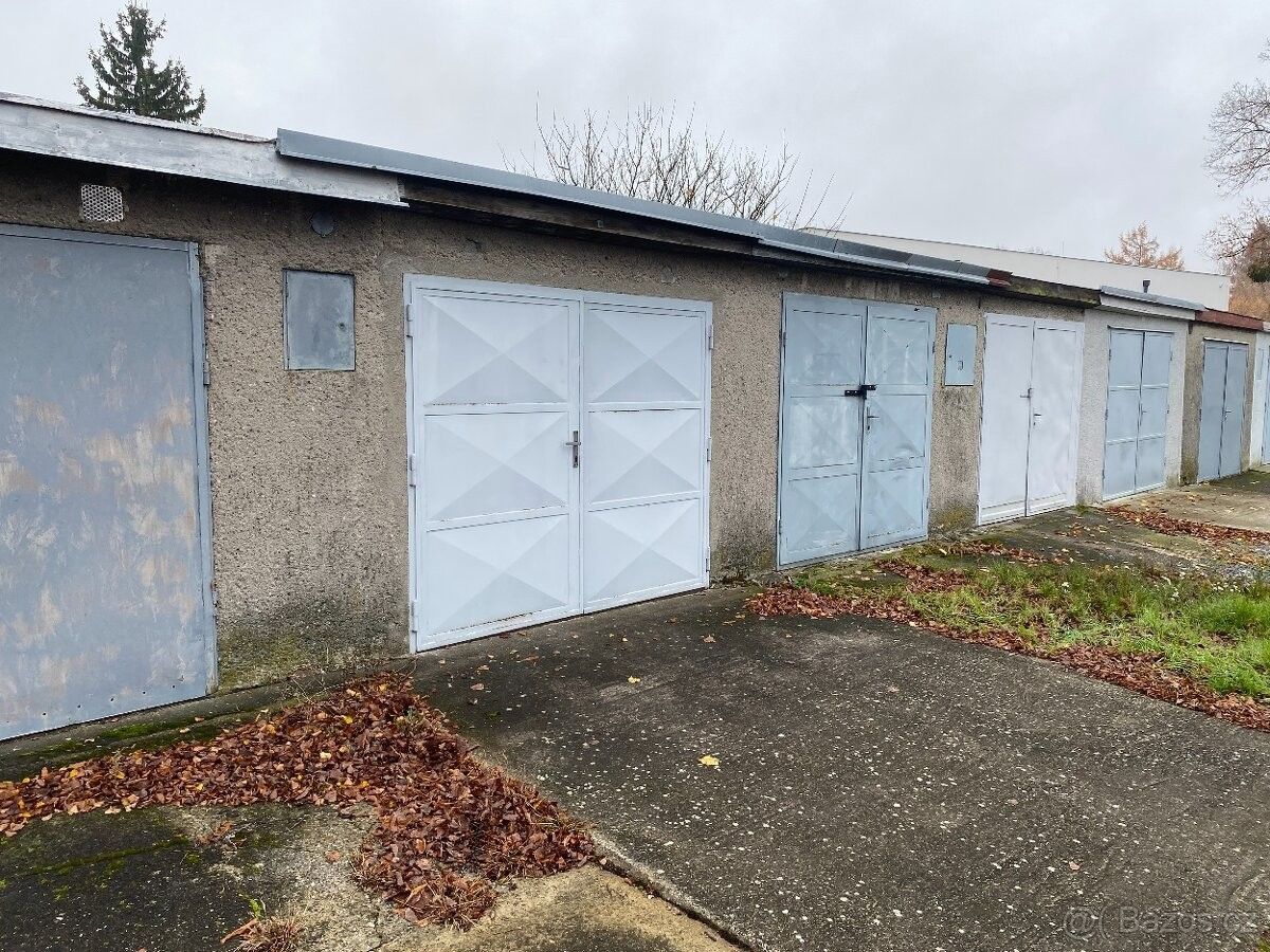 Garáže, Holešov, 769 01