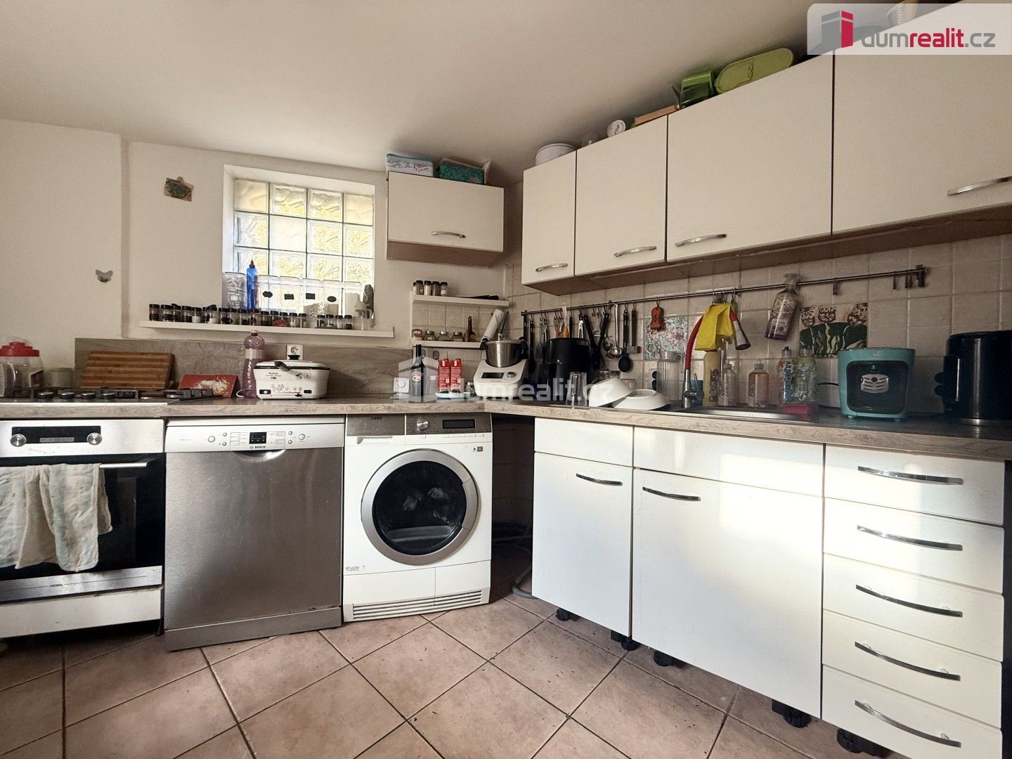 Rodinné domy, Jenčice, 108 m²