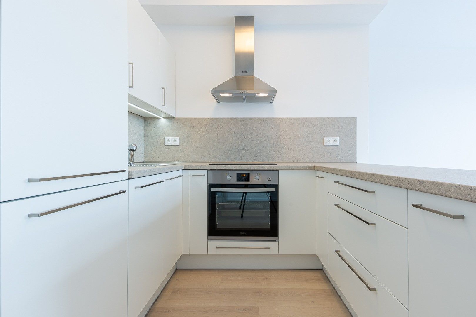 2+kk, Horolezecká, Praha, 56 m²