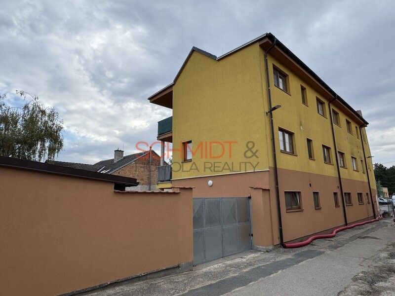 Prodej byt - Hustopeče u Brna, 693 01, 62 m²