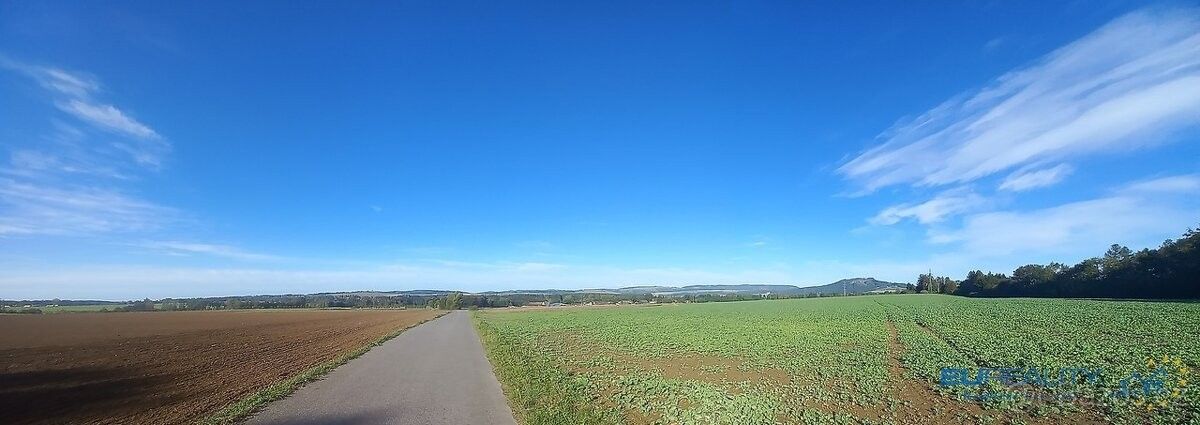 Zahrady, Police nad Metují, 549 54, 4 192 m²