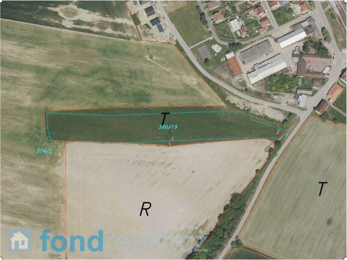 Prodej zemědělský pozemek - Dívčice, 14 130 m²