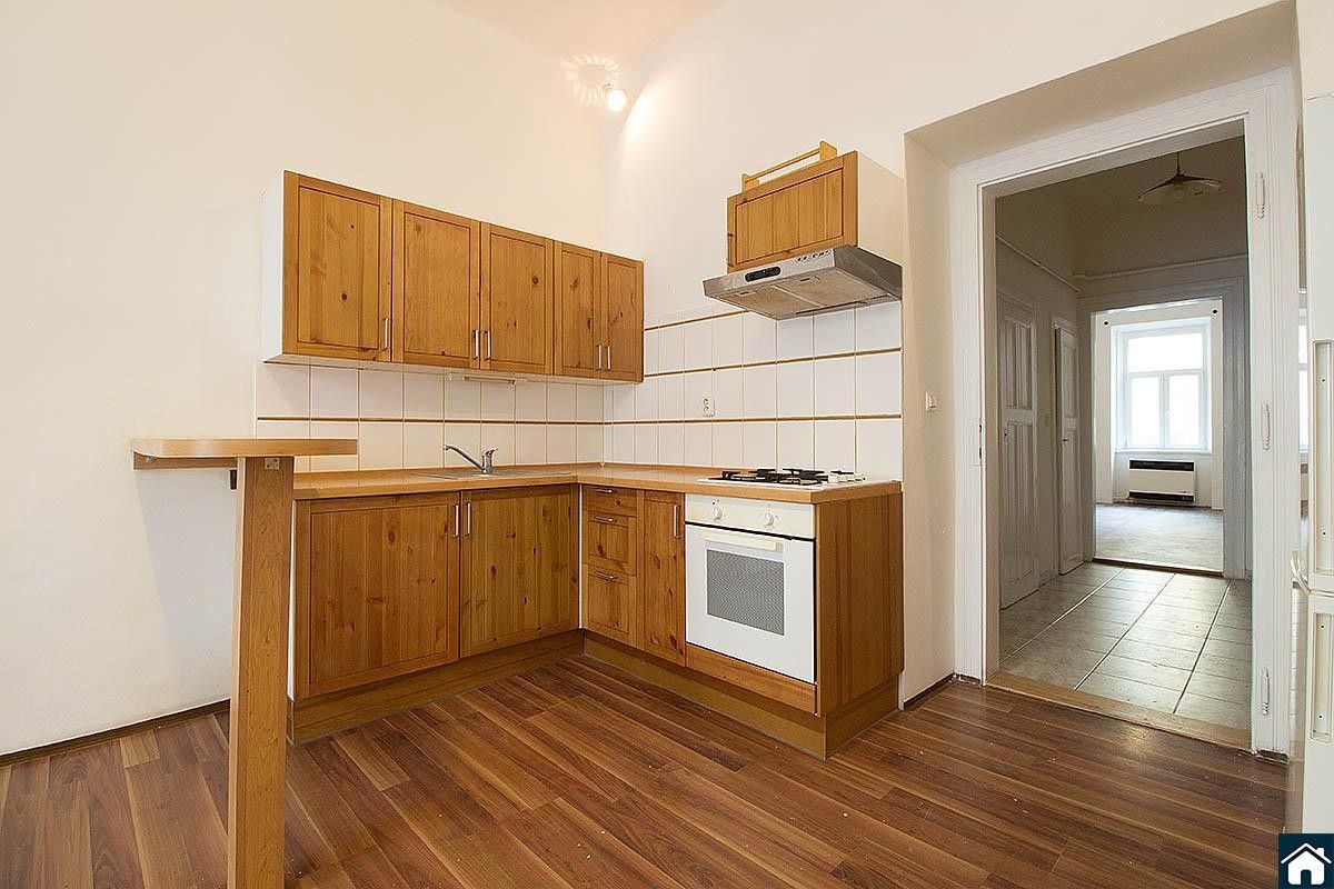 2+kk, Mojmírova, Praha, 44 m²