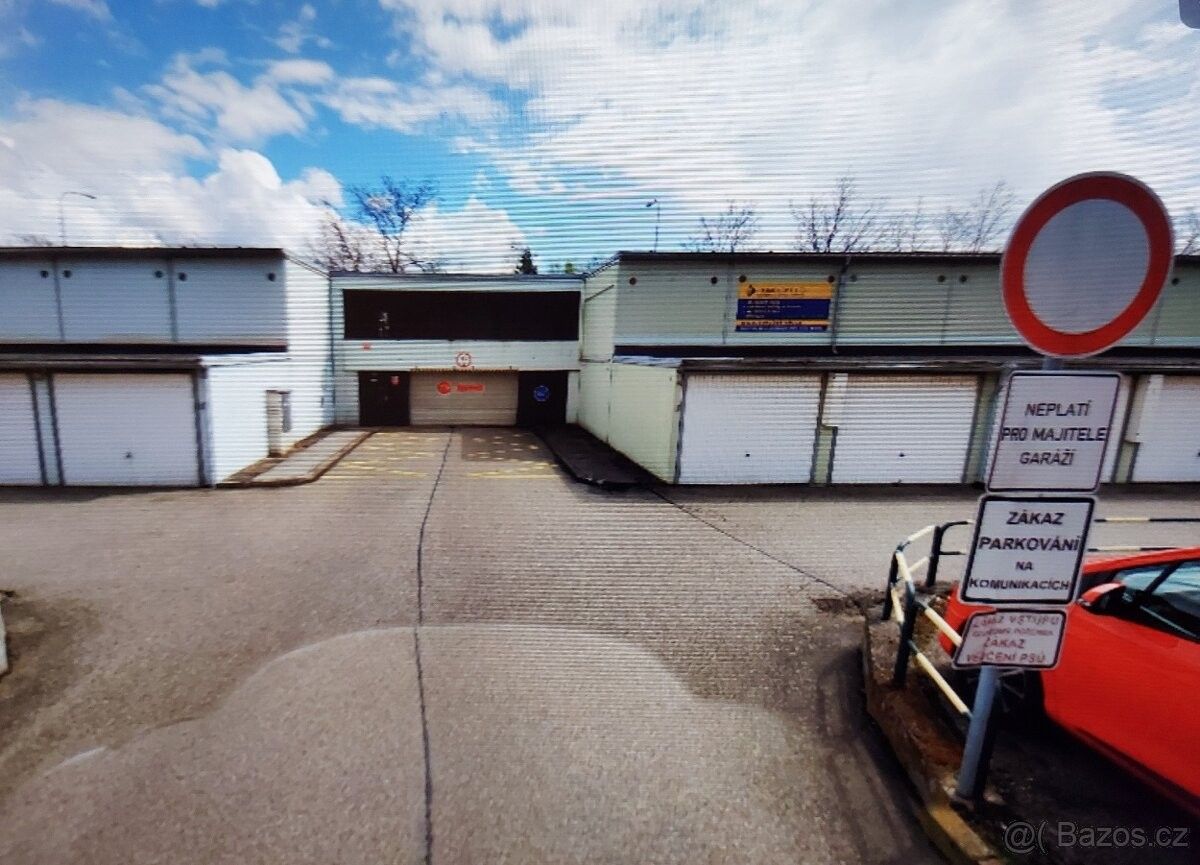 Garáže, České Budějovice, 370 04