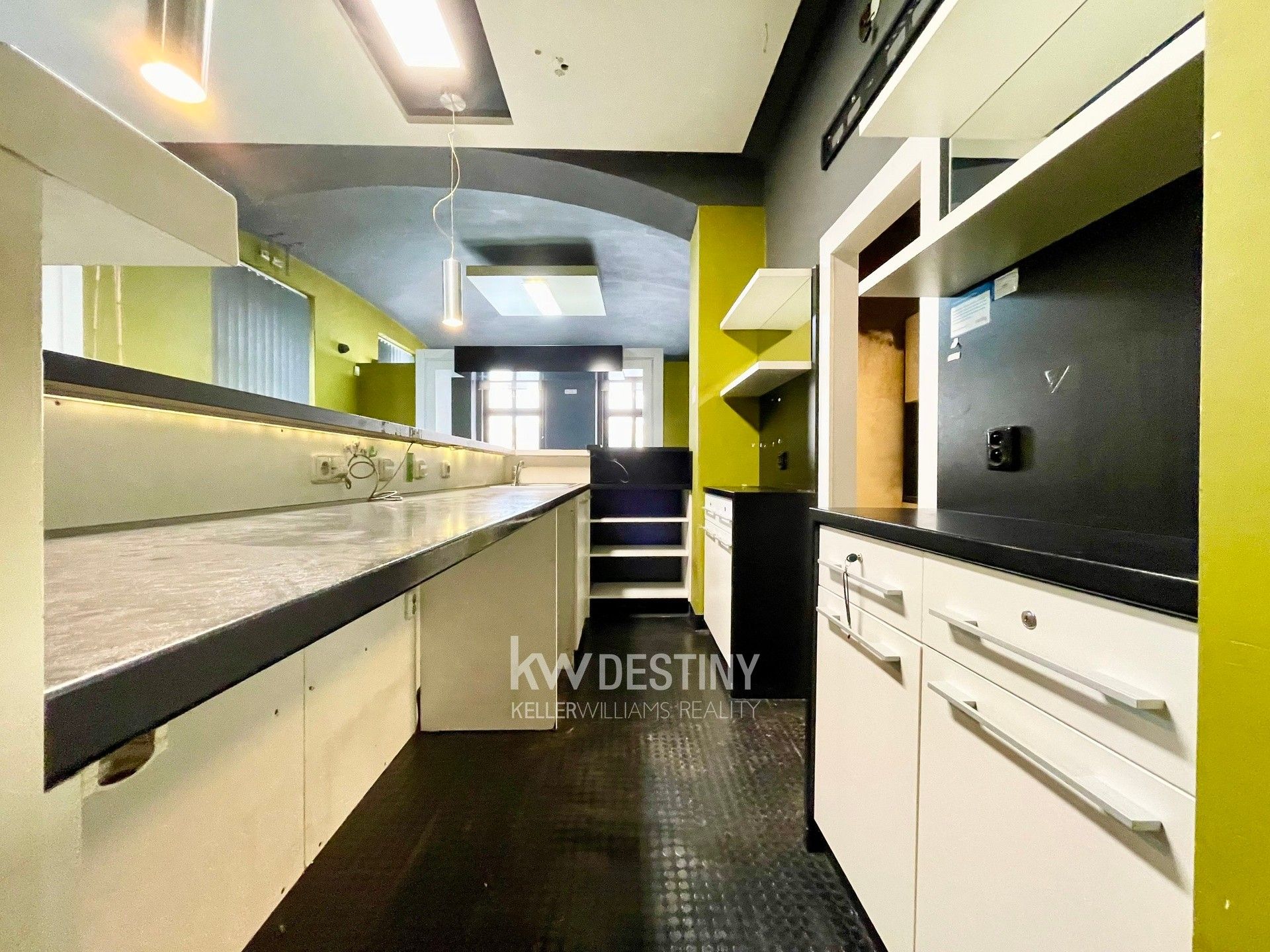 Obchodní prostory, 28. října, Teplice, 148 m²