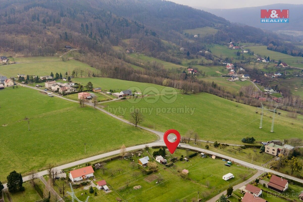 Zahrady, Smilovice u Třince, 739 55, 1 390 m²