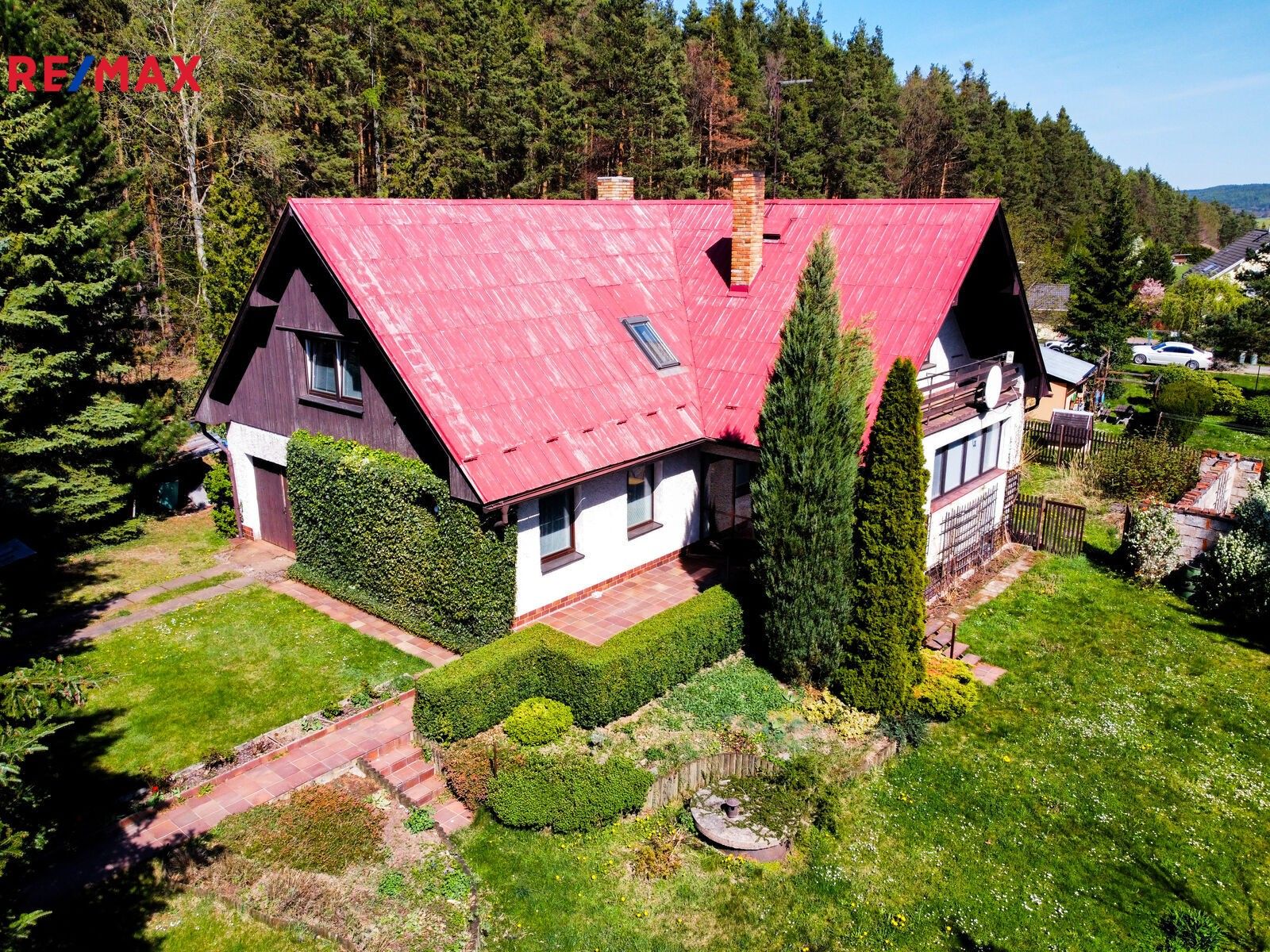 Prodej dům - Sádek, 255 m²