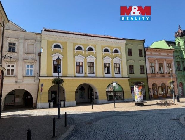 Obchodní prostory, Masarykovo náměstí, Hranice, 66 m²