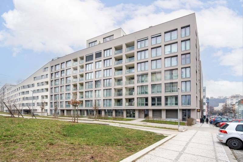 2+kk, U Mlýnského kanálu, Praha, 65 m²