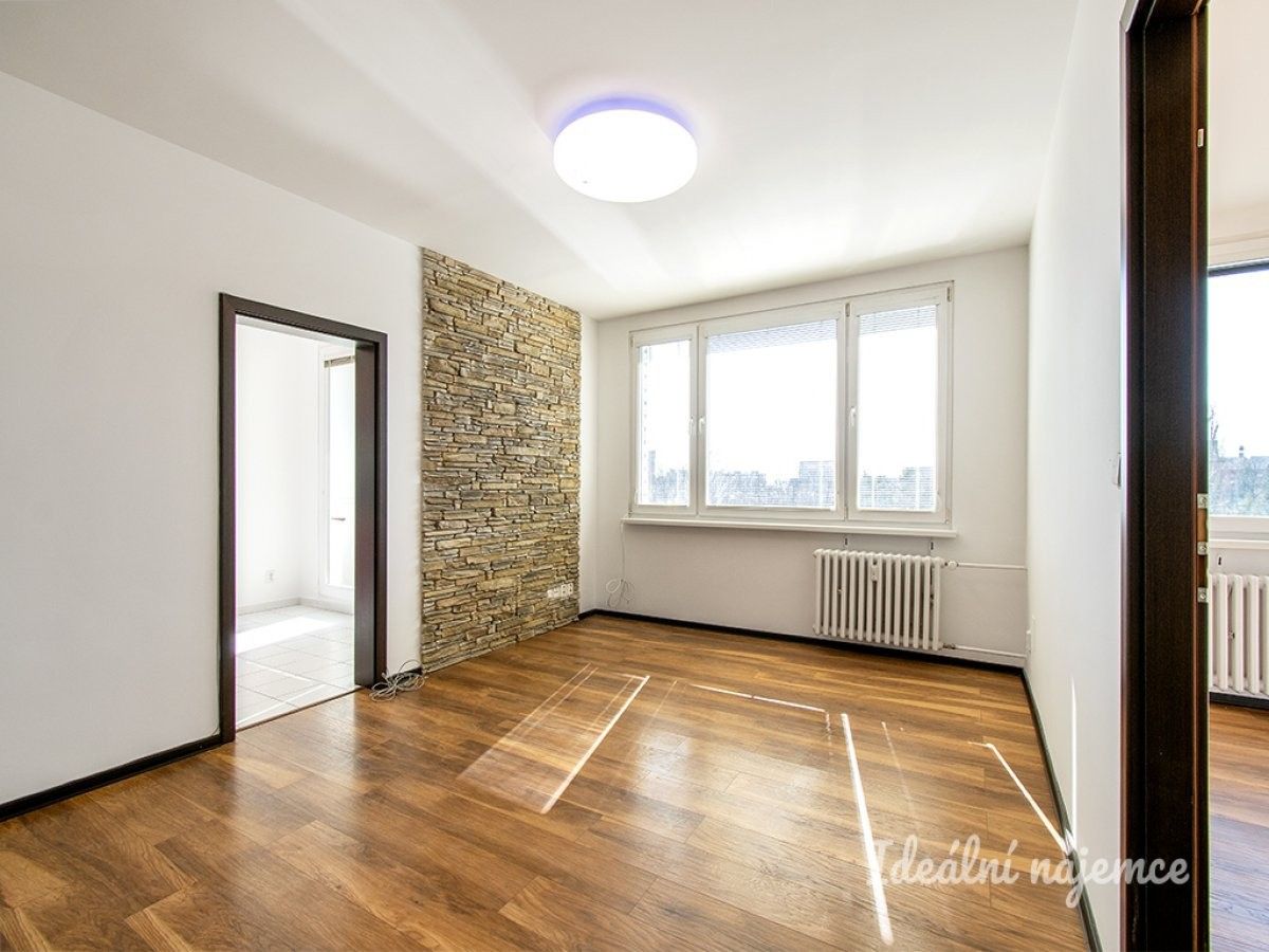 3+1, Jablonecká, Praha, 65 m²