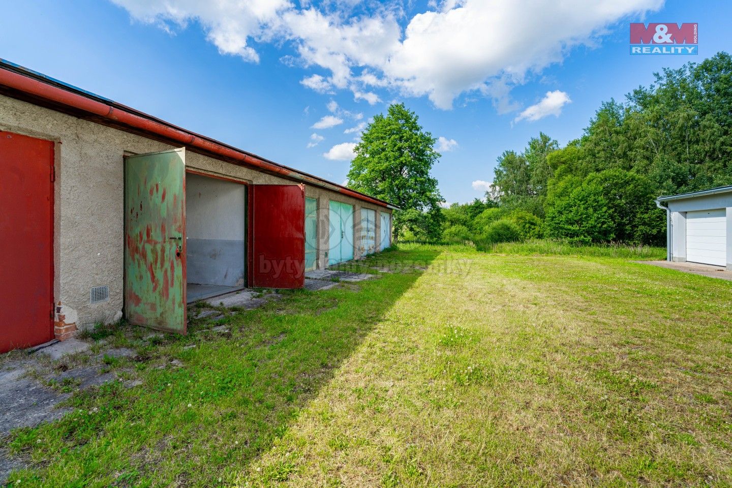 Prodej garáž - Jana Husi, Telč, 19 m²