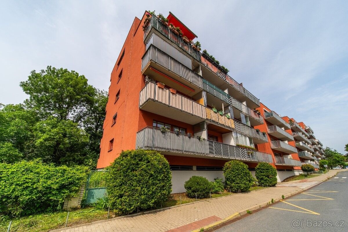 Byty, Praha, 140 00