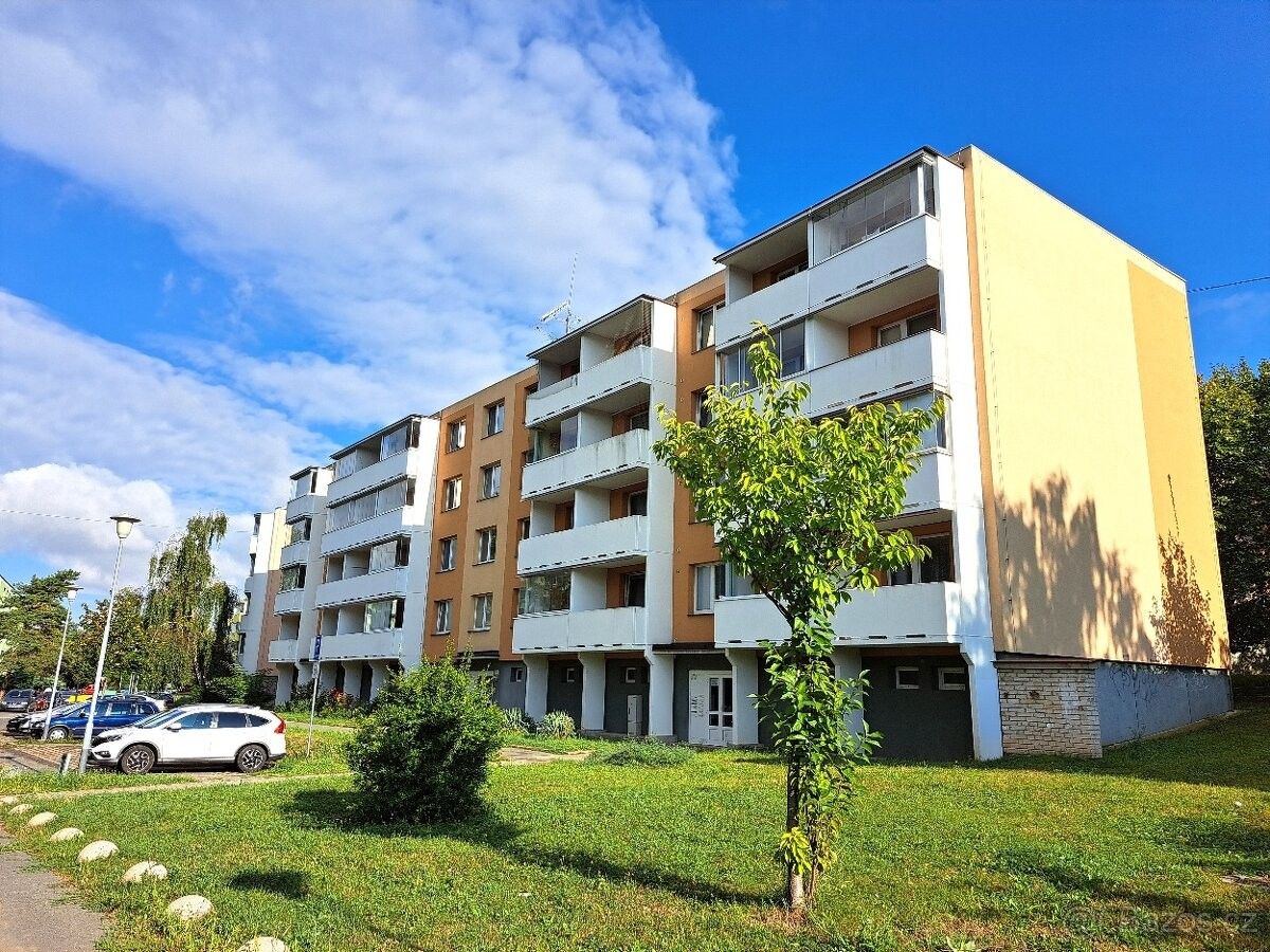 4+1, Brno, 627 00, 94 m²