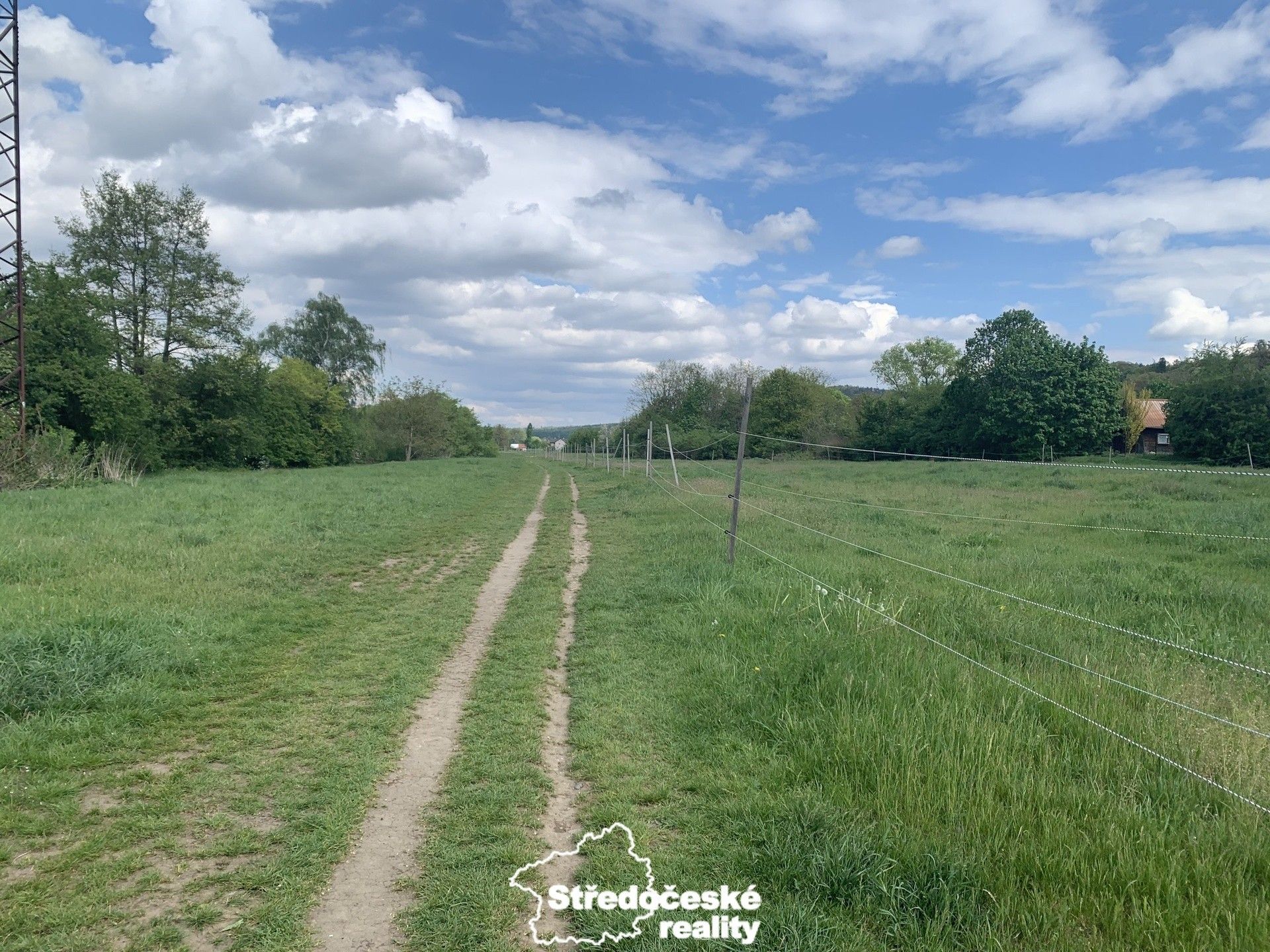 Komerční pozemky, Všenory