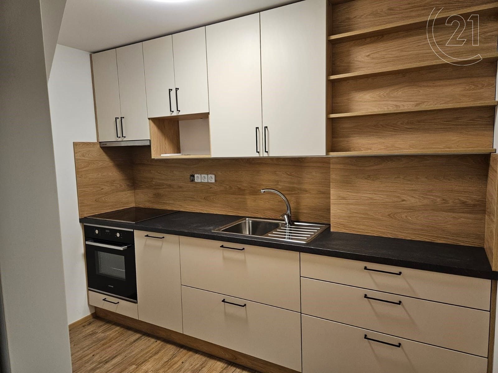 2+1, Šternberkova, Praha, 54 m²