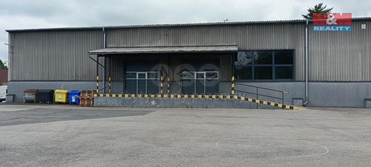 Sklady, Lešetínská, Karviná, 430 m²