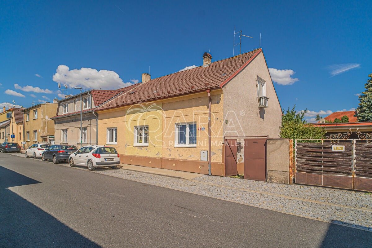 Rodinné domy, Štefánikova, Kladno, 180 m²