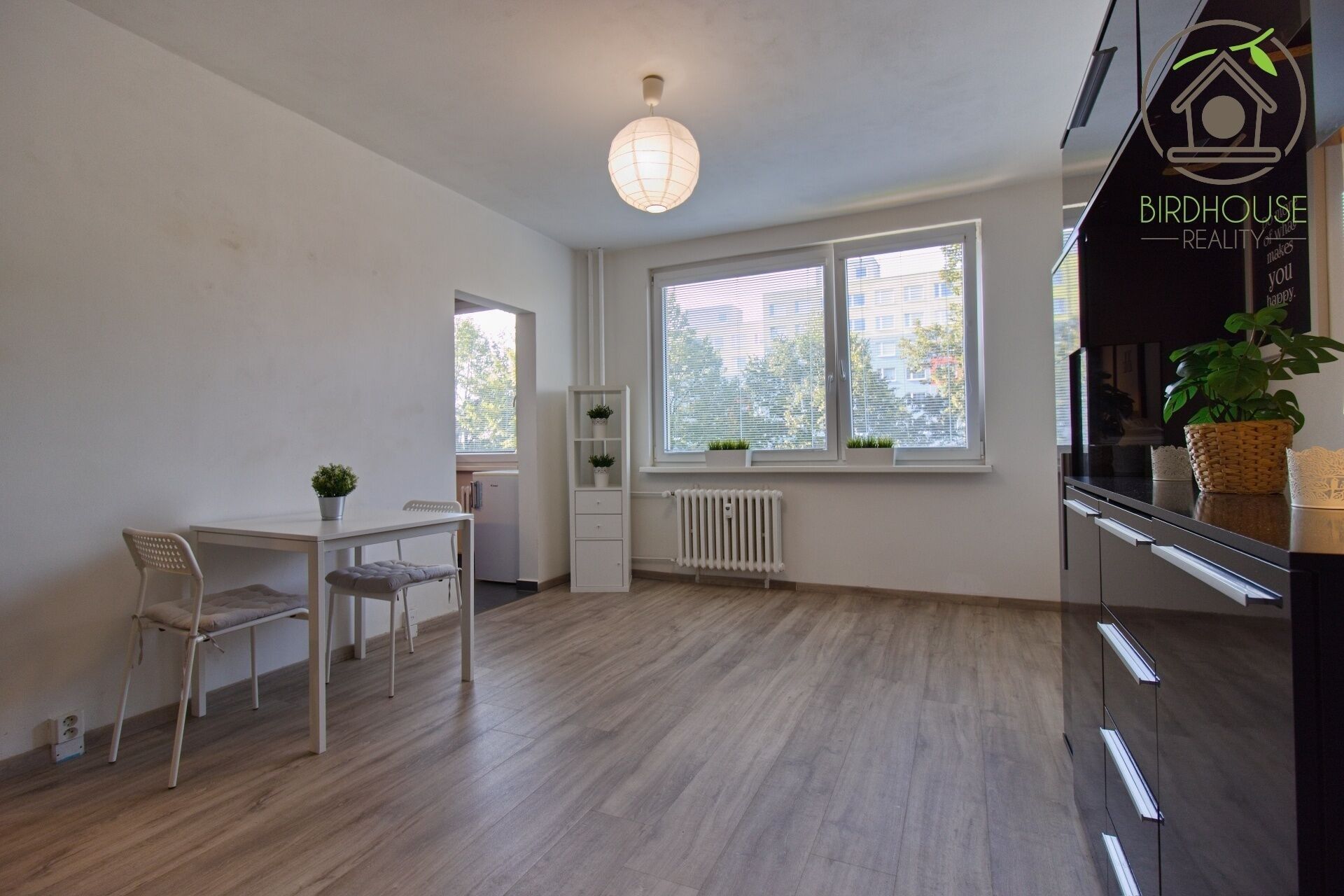 1+kk, Brechtova, Praha, 30 m²