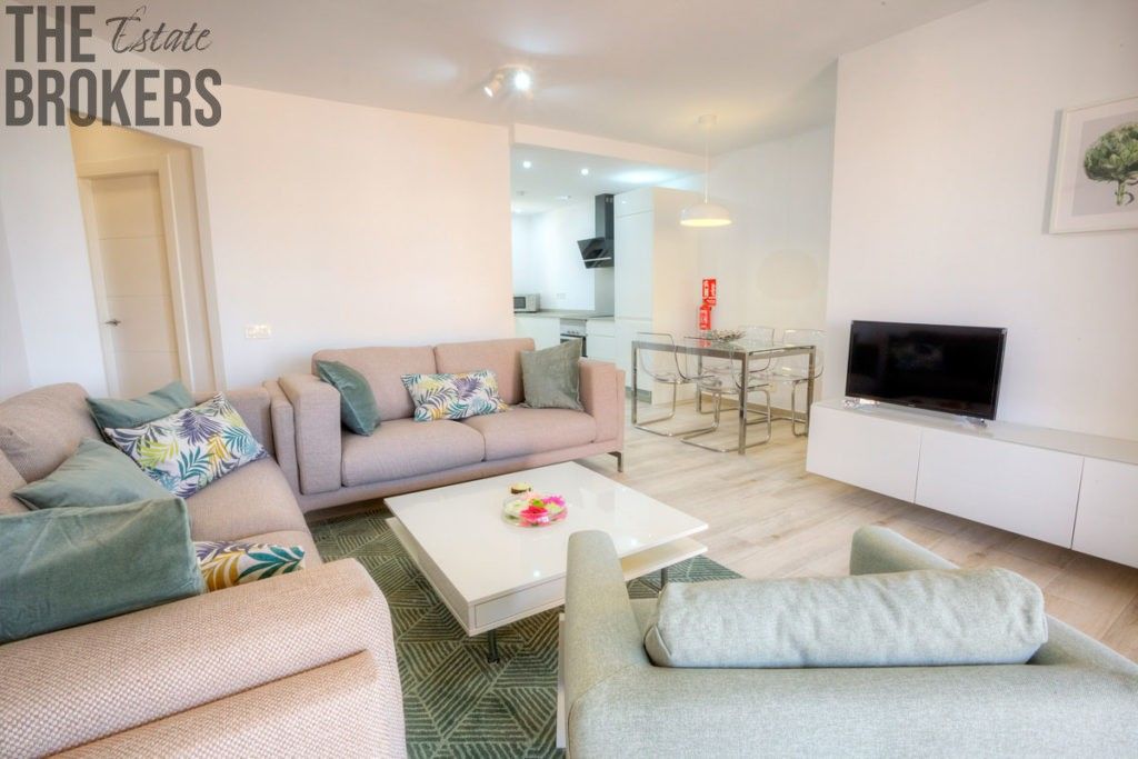 Byty, 987 66, Zahraničí