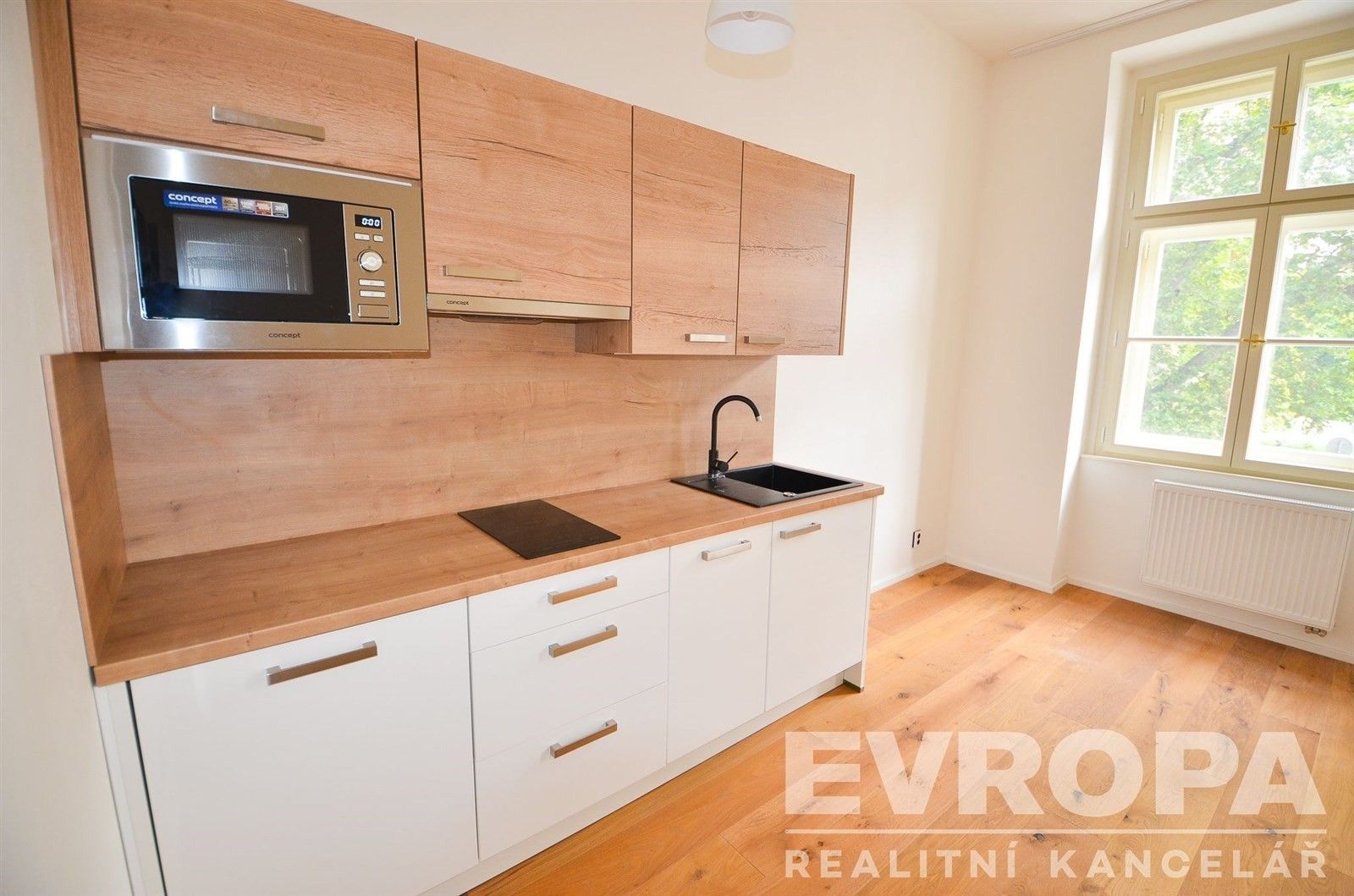 1+kk, Peckova, Praha, 33 m²