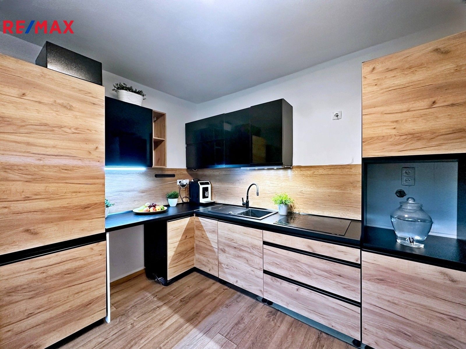 4+1, Kaštanová, Prachatice, 74 m²