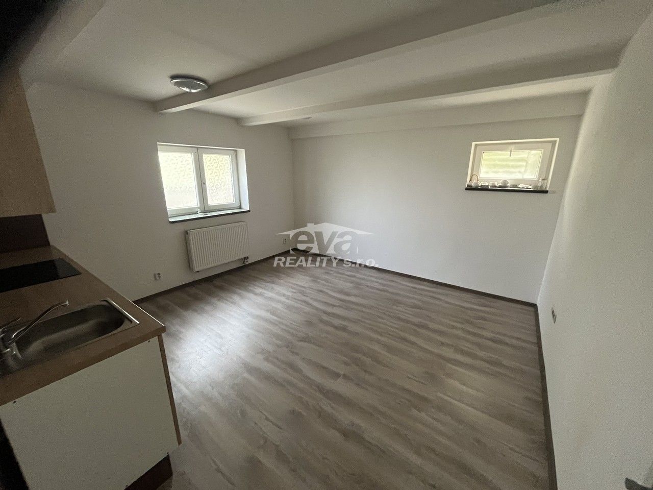 Pronájem byt 3+kk - Matěje Červenky, Čelákovice, 65 m²