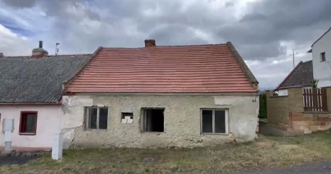 Rodinné domy, Mory, Podbořany, 80 m²